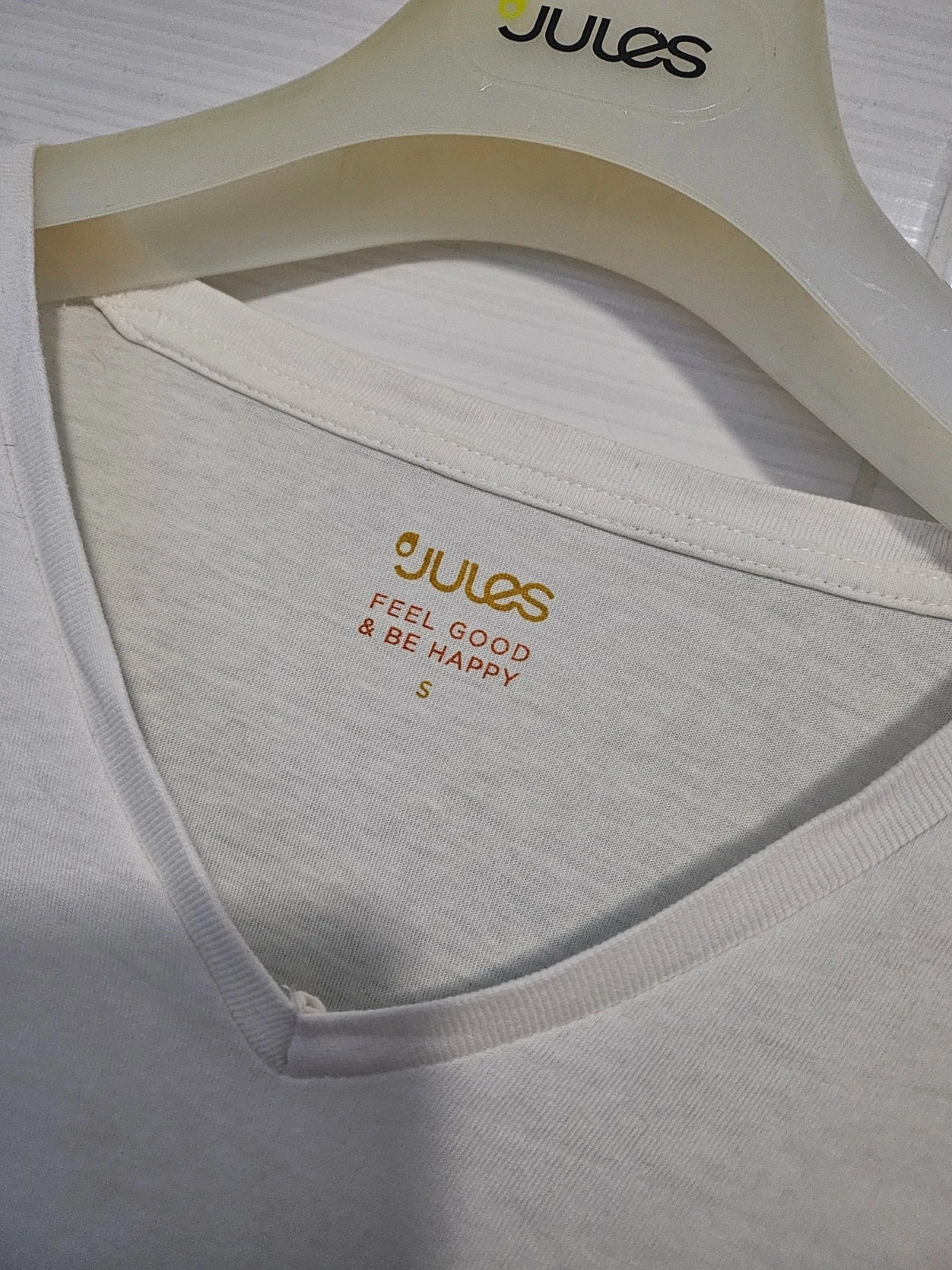 Teeshirt Jules kleurrijke schrift to night or never – photo 3